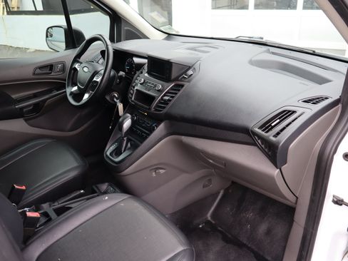 Used 2019 Ford Transit Connect XL FWD image 34