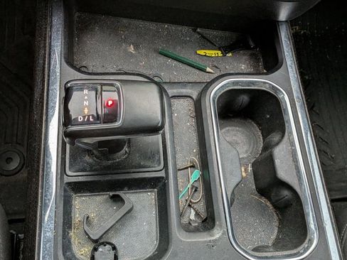 Used 2023 Chevrolet Silverado 1500 LT Trail Boss image 14