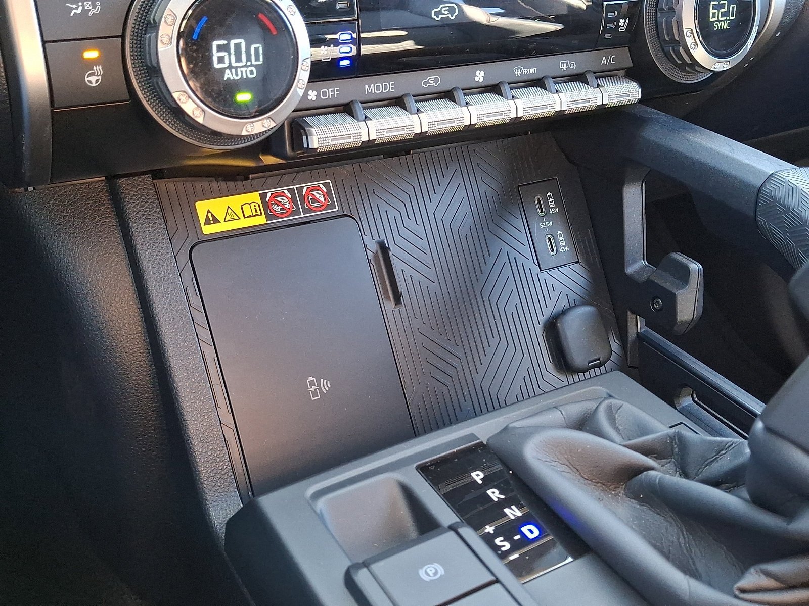 Certified 2025 Toyota 4Runner Platinum AWD/4WD image 26