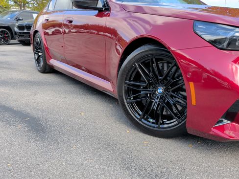 New 2026 BMW M5 w/ Carbon Package image 3