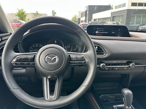 Used 2025 MAZDA CX-30 AWD 2.5 S w/ Premium Package image 6
