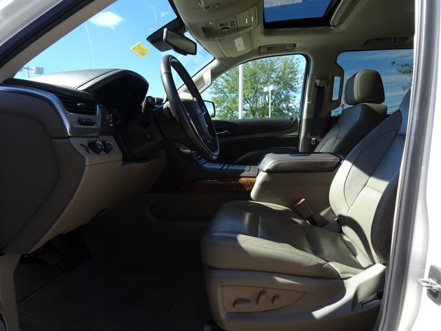 Used 2020 Chevrolet Tahoe Premier AWD/4WD image 9