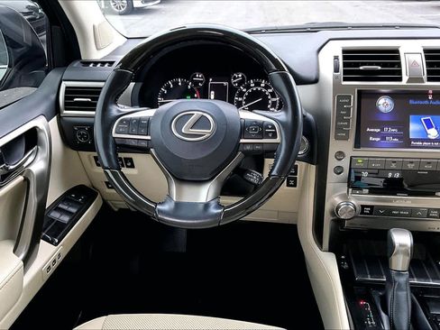 Used 2021 Lexus GX 460 Premium image 5