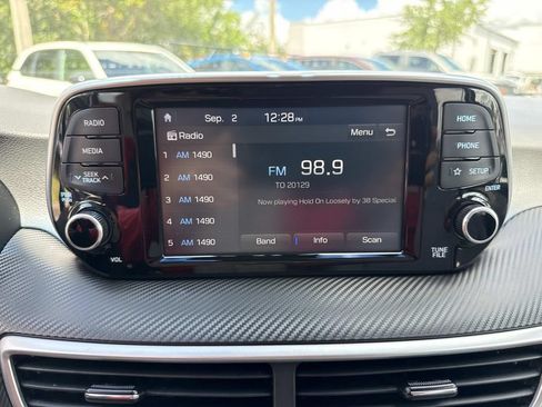 Used 2021 Hyundai Tucson SE FWD image 26