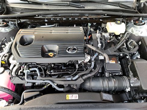 Used 2025 Lexus ES 300h w/ Premium Package image 32