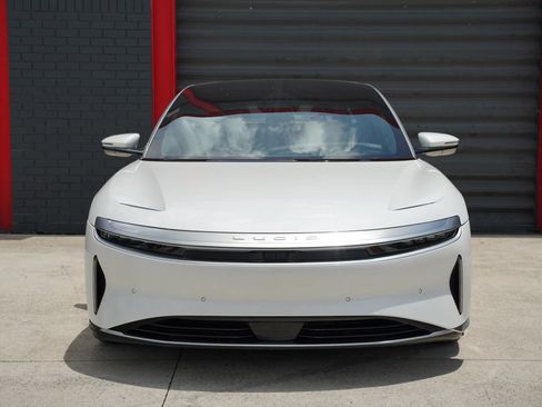 Used 2023 Lucid Air Touring AWD/4WD image 2