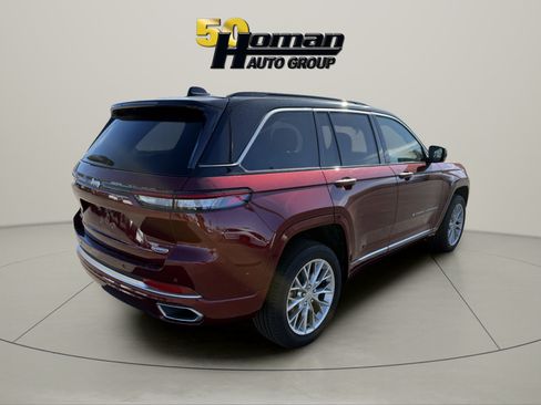 Used 2025 Jeep Grand Cherokee Summit AWD/4WD image 5