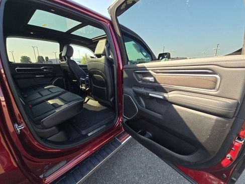 Used 2022 RAM 1500 Laramie w/ Sport Appearance Package image 13