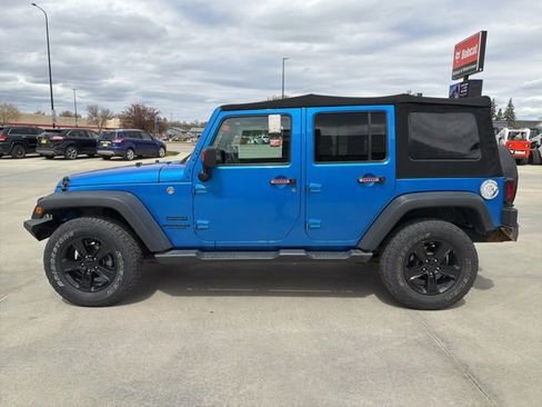 Used 2016 Jeep Wrangler Unlimited Sport w/ Quick Order Package 24S AWD/4WD image 5