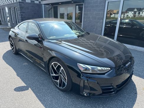 Used 2023 Audi RS e-tron GT w/ Carbon Performance Package AWD/4WD image 1