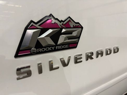 Used 2018 Chevrolet Silverado 1500 LT w/ All Star Edition image 11