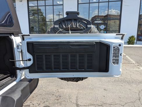 Used 2023 Jeep Wrangler Sport AWD/4WD image 38