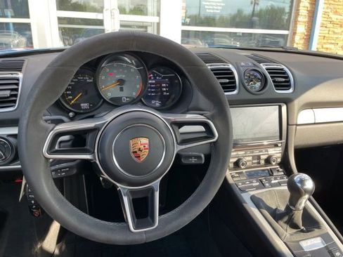 Used 2016 Porsche Cayman GT4 w/ Sport Chrono Package RWD image 21