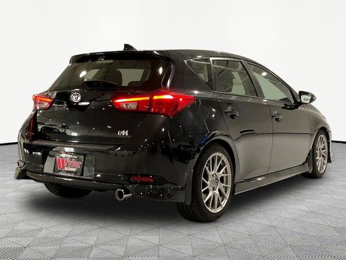 Used 2017 Toyota Corolla iM w/ All-Weather Mat Package FWD image 6
