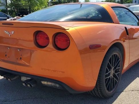 Used 2007 Chevrolet Corvette Coupe w/ Preferred Equipment Group RWD image 10
