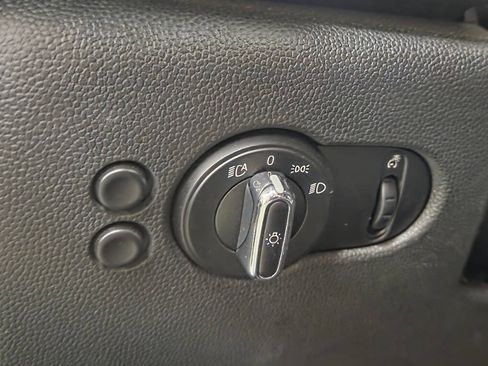 Used 2016 MINI Cooper 2-Door Hardtop FWD image 40