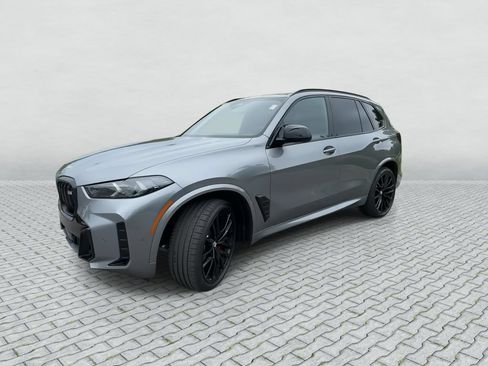 Used 2026 BMW X5 M60i AWD/4WD image 4