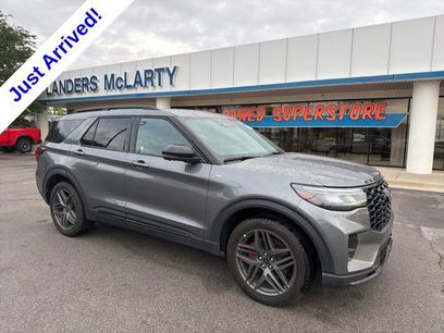 Used 2025 Ford Explorer ST-Line w/ ST-Line Street Pack