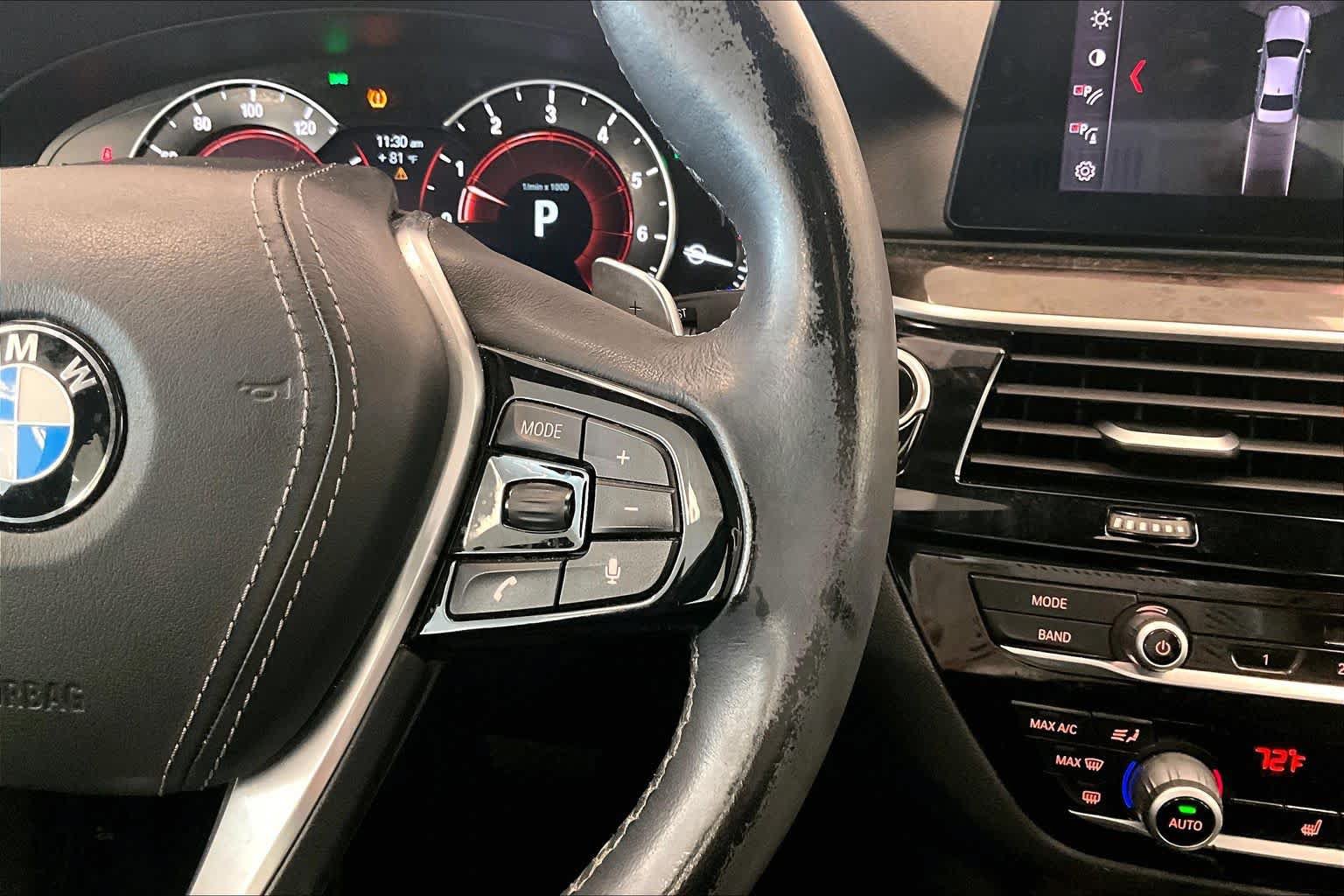 Used 2019 BMW 540i w/ Convenience Package RWD image 22