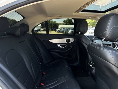 Used 2019 Mercedes-Benz C 300 Sedan image 33