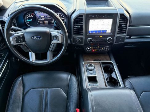 Used 2020 Ford Expedition Platinum image 24