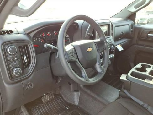 New 2026 Chevrolet Silverado 1500 W/T w/ WT Convenience Package AWD/4WD image 5
