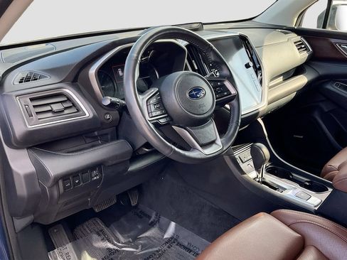 Used 2023 Subaru Ascent Touring AWD/4WD image 9