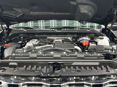 Used 2025 GMC Sierra 3500 Denali image 21