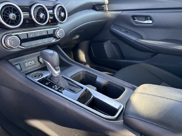 Certified 2024 Nissan Sentra SV FWD image 32