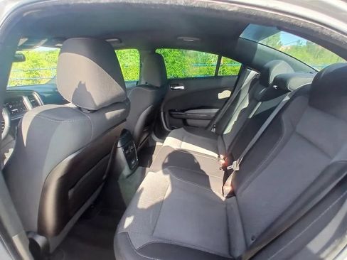 Used 2019 Dodge Charger SXT w/ Blacktop Package RWD image 17