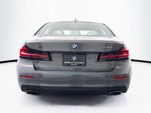 Used 2022 BMW 530i xDrive w/ Convenience Package image 6