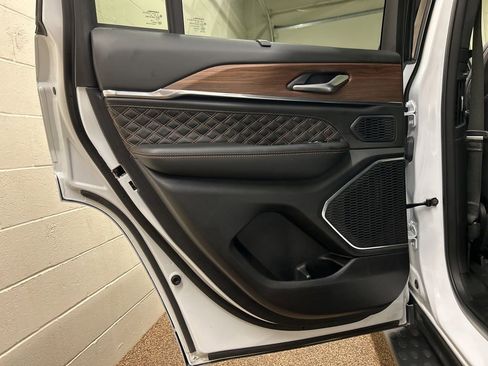 Used 2024 Jeep Grand Cherokee Summit w/ Adv Protech Group IV image 14