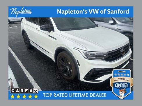 Used 2023 Volkswagen Tiguan SE R-Line FWD image 1