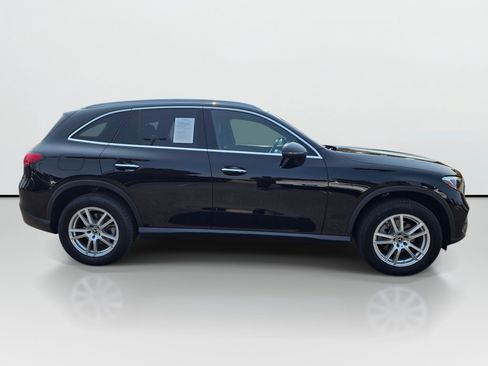 Used 2023 Mercedes-Benz GLC 300 4MATIC image 6
