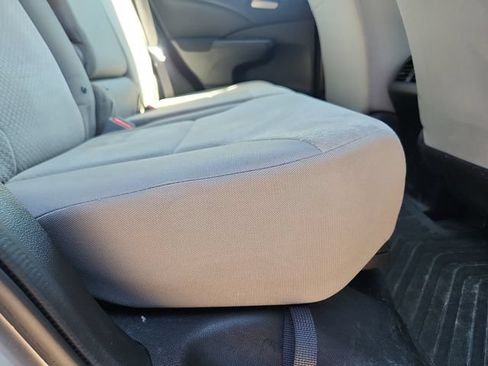 Used 2016 Honda CR-V LX image 29
