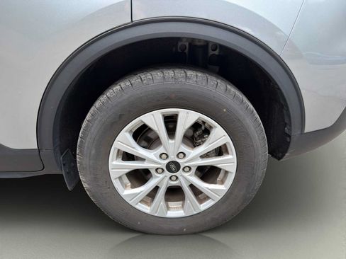 Used 2024 Ford Escape Active AWD/4WD image 25