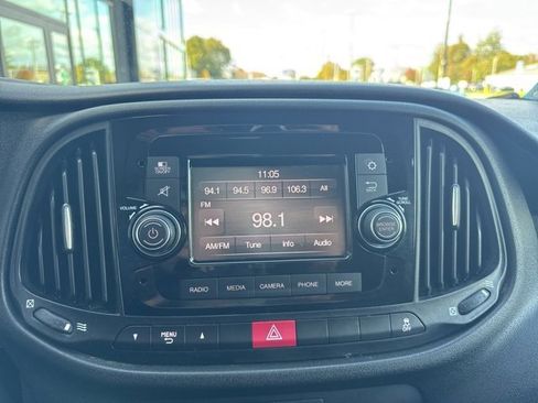 Used 2021 RAM ProMaster City Tradesman image 14