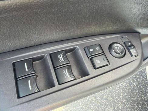 Used 2014 Acura ILX FWD image 8