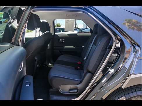 Certified 2024 Hyundai Ioniq 5 SEL RWD image 30