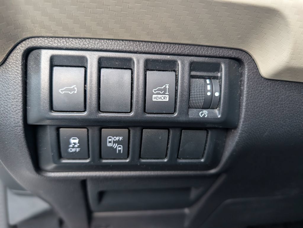 Used 2019 Subaru Ascent Premium AWD/4WD image 14