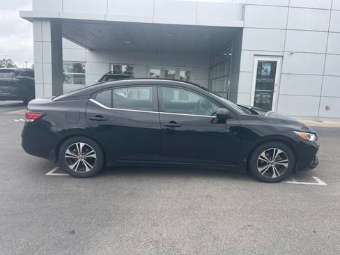 Used 2021 Nissan Sentra SV FWD image 4