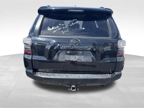Used 2021 Toyota 4Runner Trail Special Edition AWD/4WD image 31