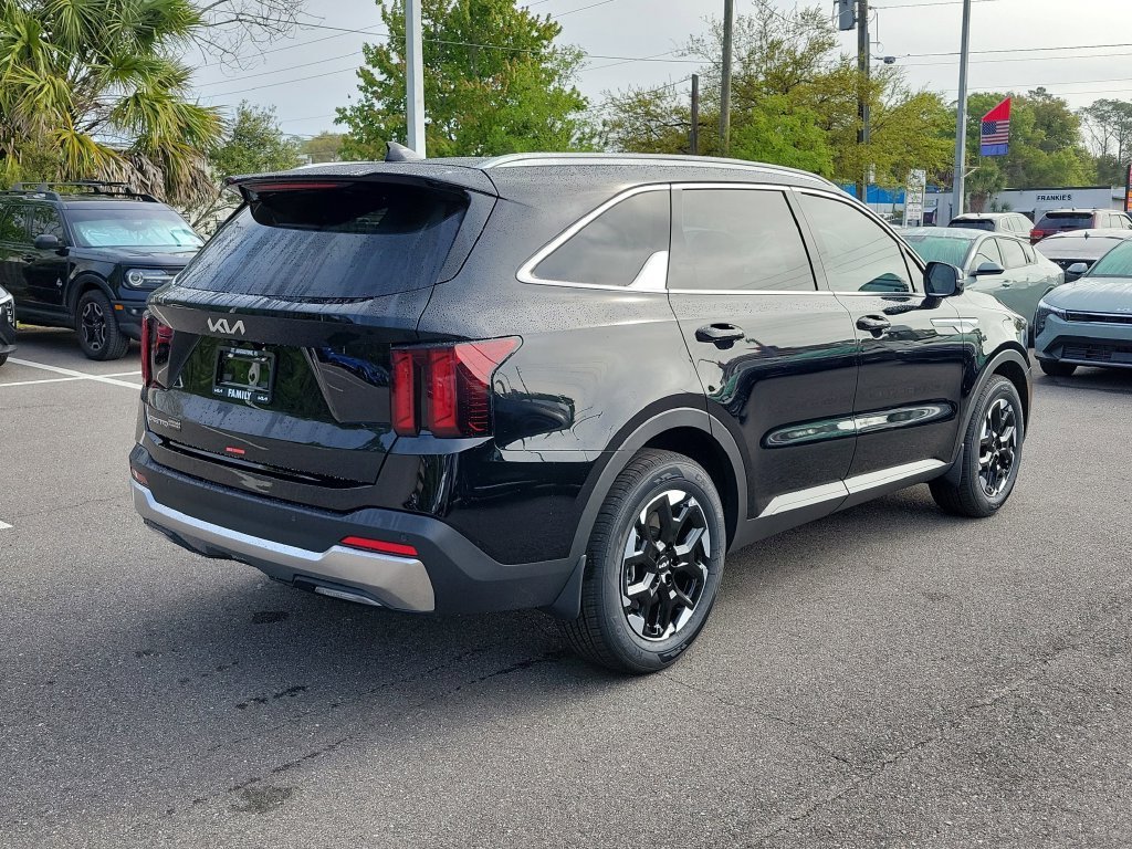 New 2026 Kia Sorento S FWD image 6