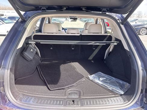 Used 2026 Genesis GV70 2.5T Select image 29