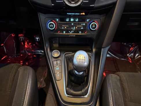 Used 2016 Ford Focus RS image 33