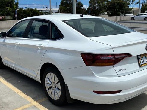 Used 2019 Volkswagen Jetta S w/ Driver Assistance Package FWD image 4