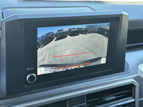 Certified 2026 Toyota 4Runner SR5 AWD/4WD image 29