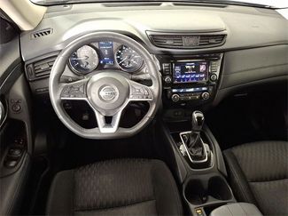Used 2018 Nissan Rogue SV video 2