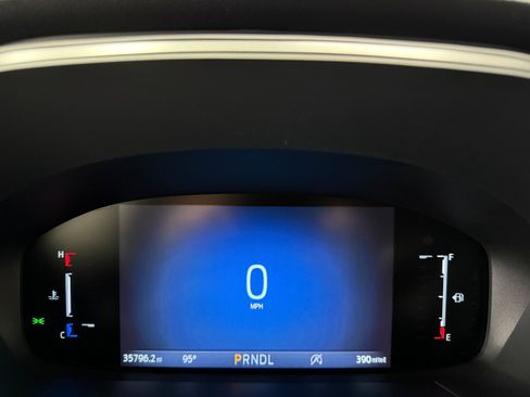 Used 2025 Ford Escape Active AWD/4WD image 19