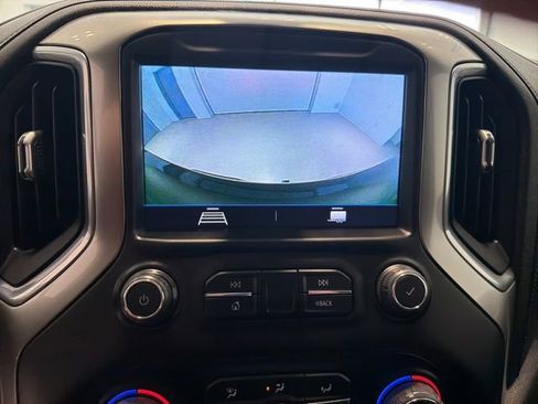 Certified 2021 Chevrolet Silverado 1500 LT AWD/4WD image 18